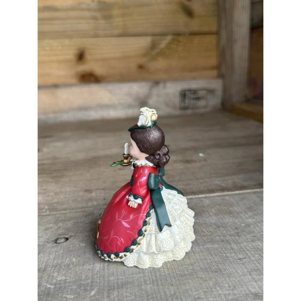 Vintage Hallmark Keepsake Madame Alexander Victoria Christmas Ornament 2002‎